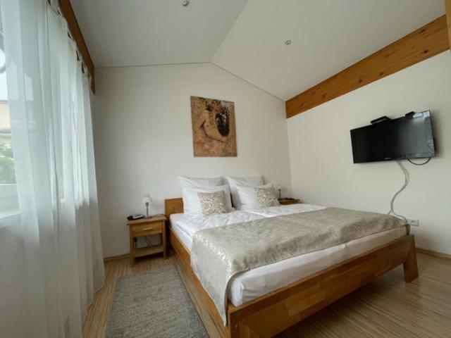 Haus Lorenz, Ferienwohnungen อิมเมนชตาด อัม โบเดนเซ ภายนอก รูปภาพ