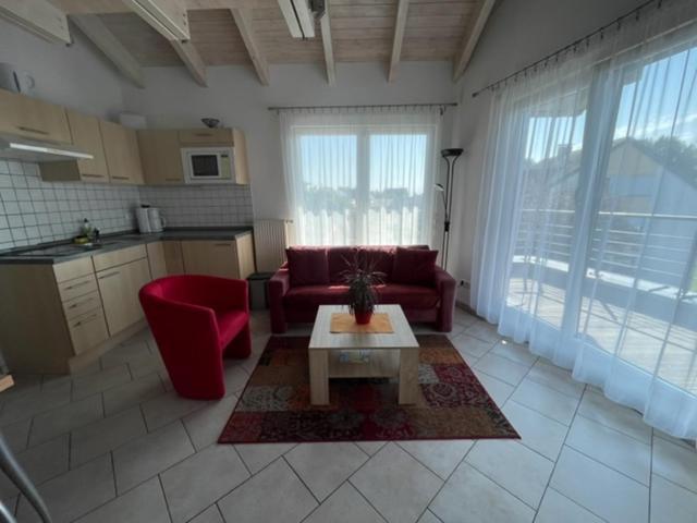 Haus Lorenz, Ferienwohnungen อิมเมนชตาด อัม โบเดนเซ ภายนอก รูปภาพ