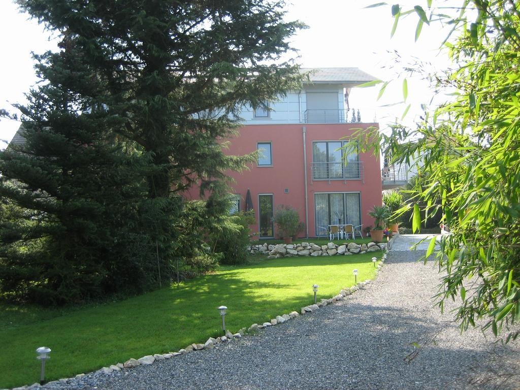 Haus Lorenz, Ferienwohnungen อิมเมนชตาด อัม โบเดนเซ ภายนอก รูปภาพ